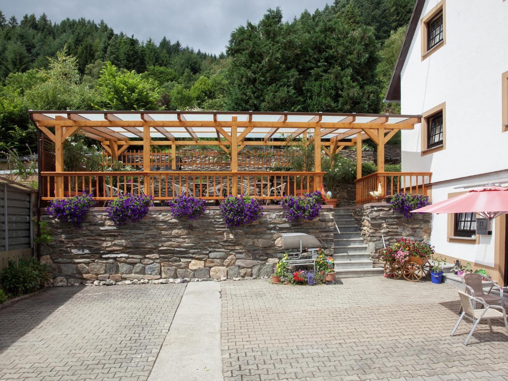 A Modern Apartment In The Hunsr Ck Region S Romantic Drohn Valley Merschbach Εξωτερικό φωτογραφία
