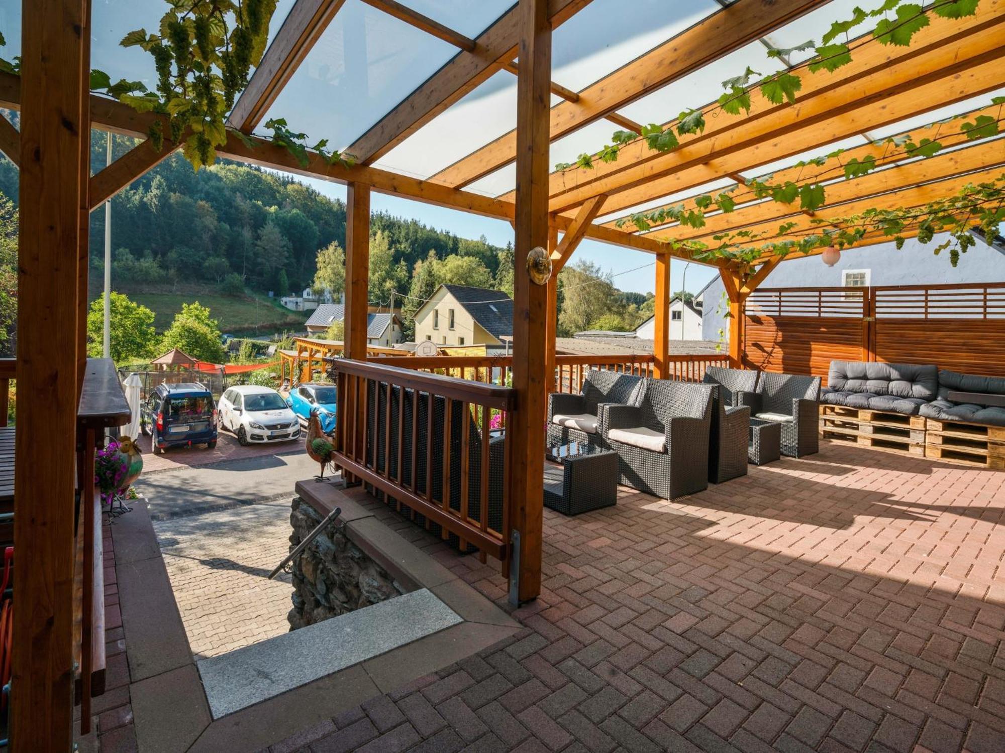 A Modern Apartment In The Hunsr Ck Region S Romantic Drohn Valley Merschbach Εξωτερικό φωτογραφία