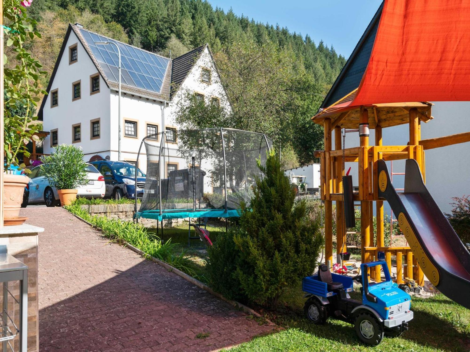 A Modern Apartment In The Hunsr Ck Region S Romantic Drohn Valley Merschbach Εξωτερικό φωτογραφία